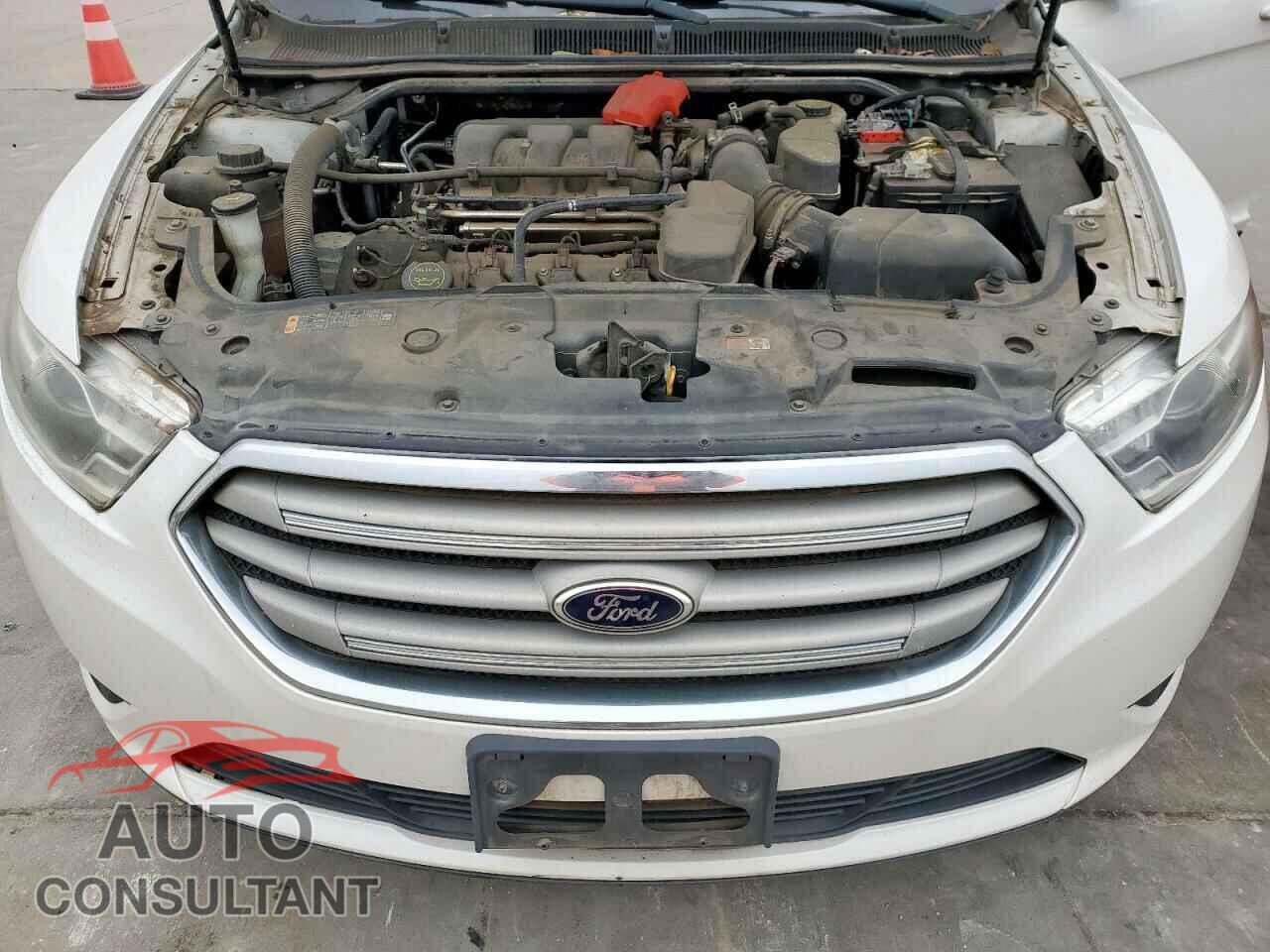 FORD TAURUS 2015 - 1FAHP2E85FG148868