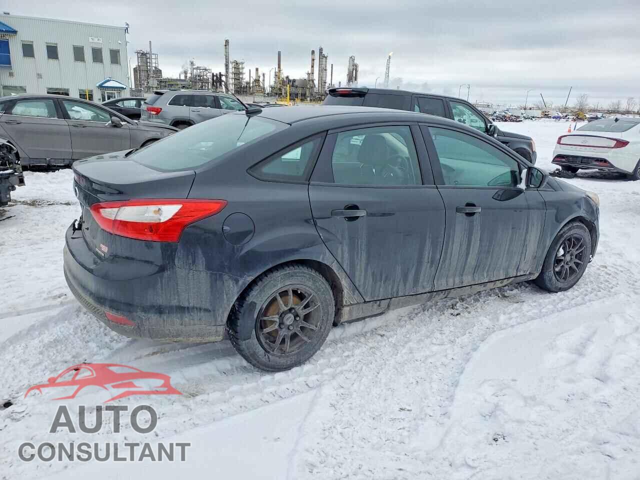 FORD FOCUS 2013 - 1FADP3E2XDL327959