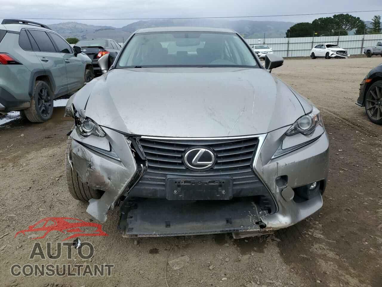 LEXUS IS 2016 - JTHBA1D26G5010065