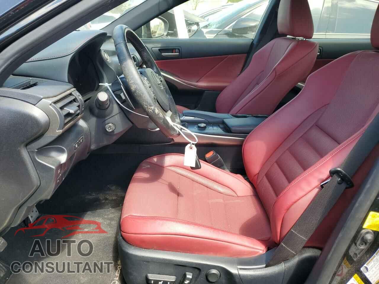 LEXUS IS 2018 - JTHBZ1D2XJ5032232