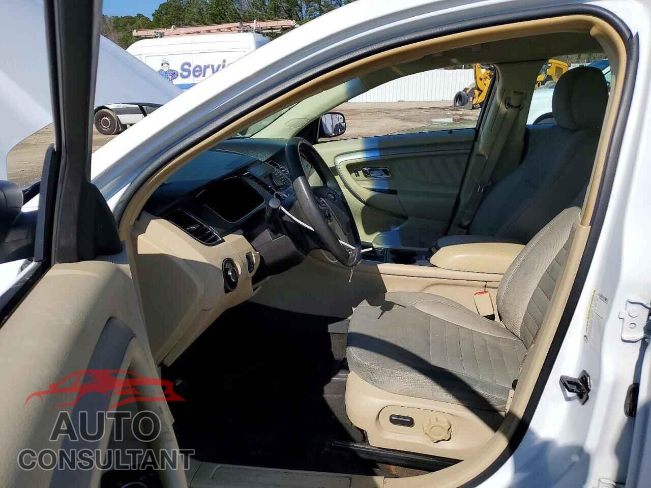 FORD TAURUS 2015 - 1FAHP2D83FG199142