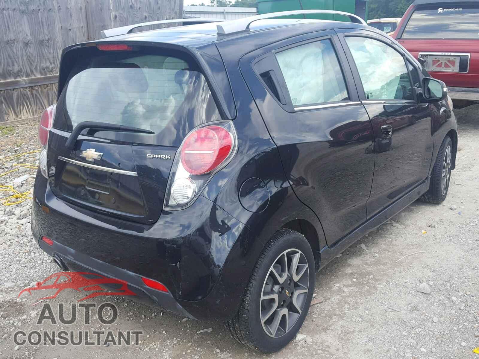 CHEVROLET SPARK 2015 - KL8CF6S93FC800527
