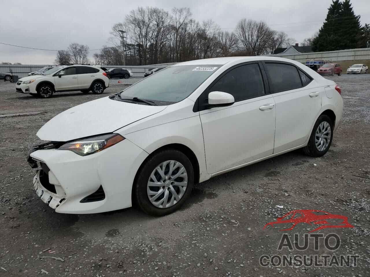 TOYOTA COROLLA 2018 - 5YFBURHE2JP749505