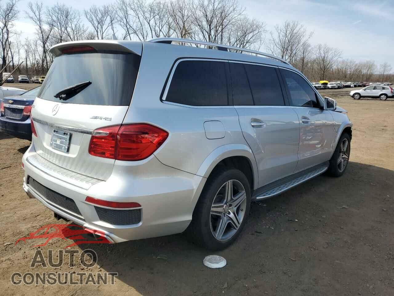 MERCEDES-BENZ GL-CLASS 2015 - 4JGDF7EE7FA484101