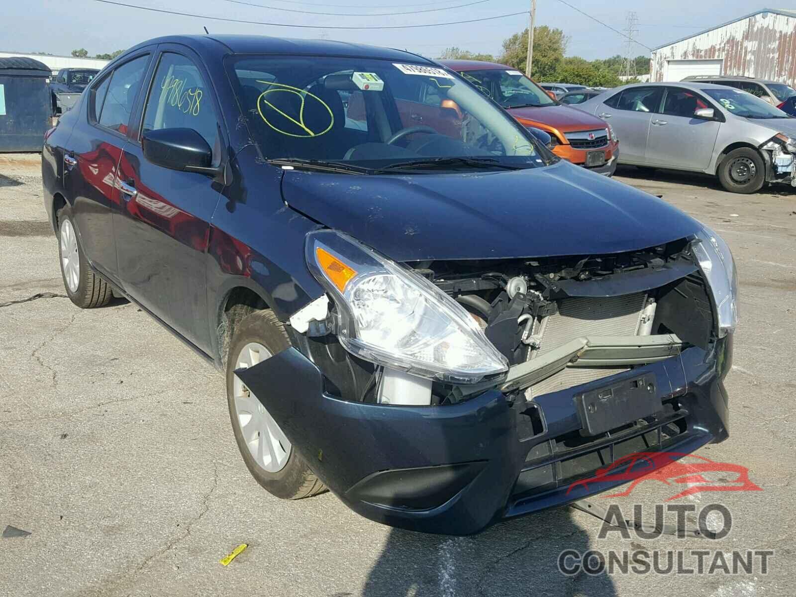 NISSAN VERSA 2017 - 3N1CN7AP7HL883826