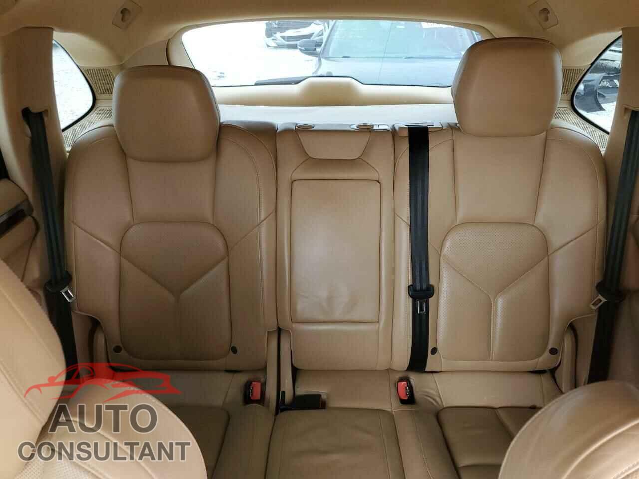 PORSCHE CAYENNE 2013 - WP1AF2A25DLA25929