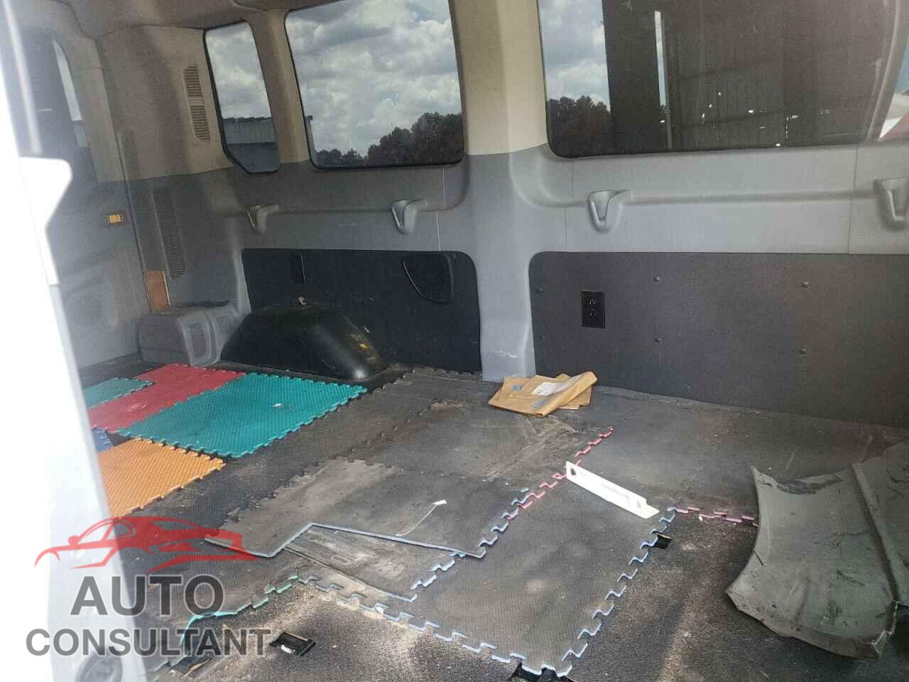 FORD TRANSIT CO 2018 - 1FBAX2CM3JKB49667