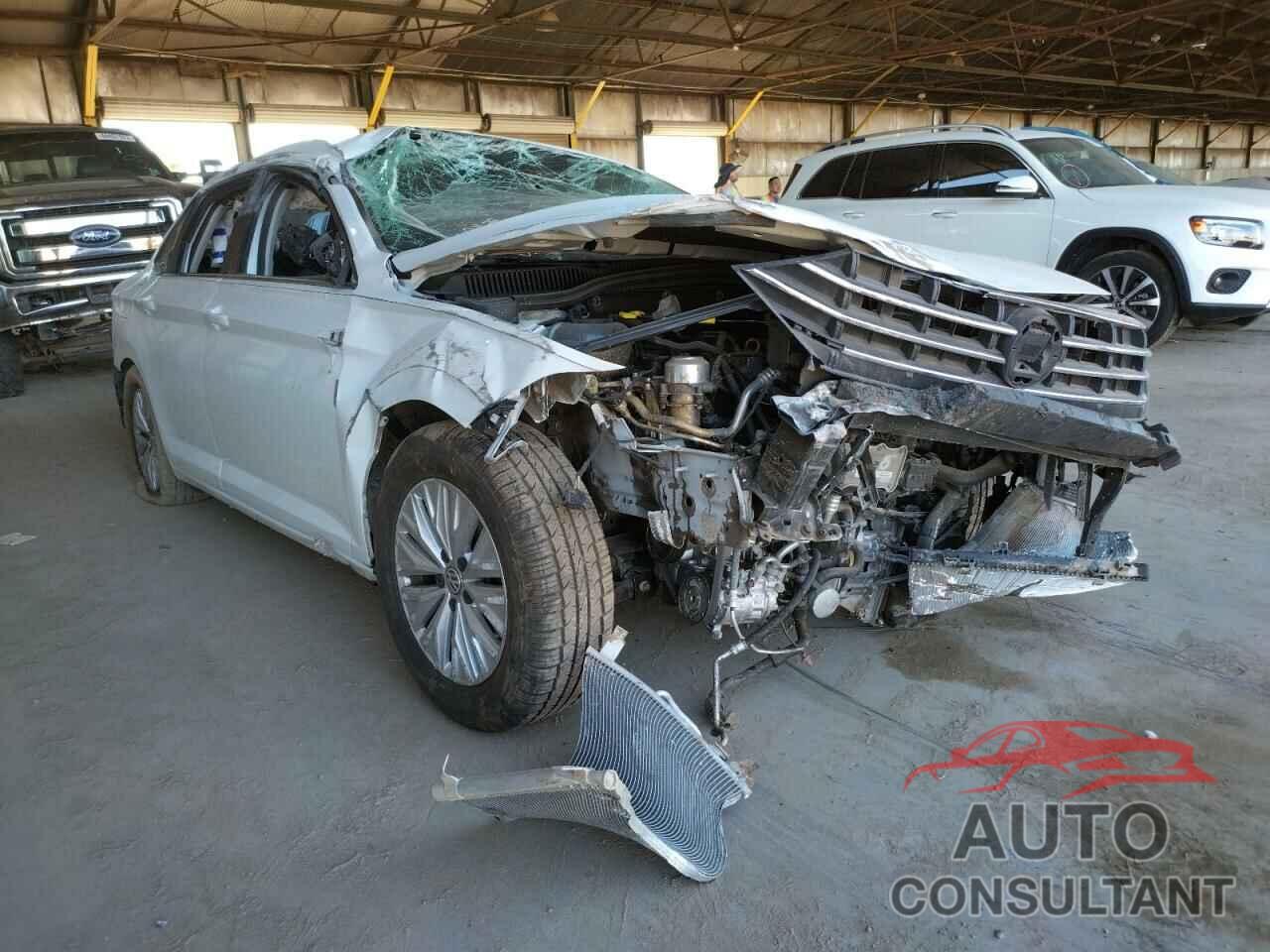 VOLKSWAGEN JETTA 2019 - 3VWCB7BUXKM215995