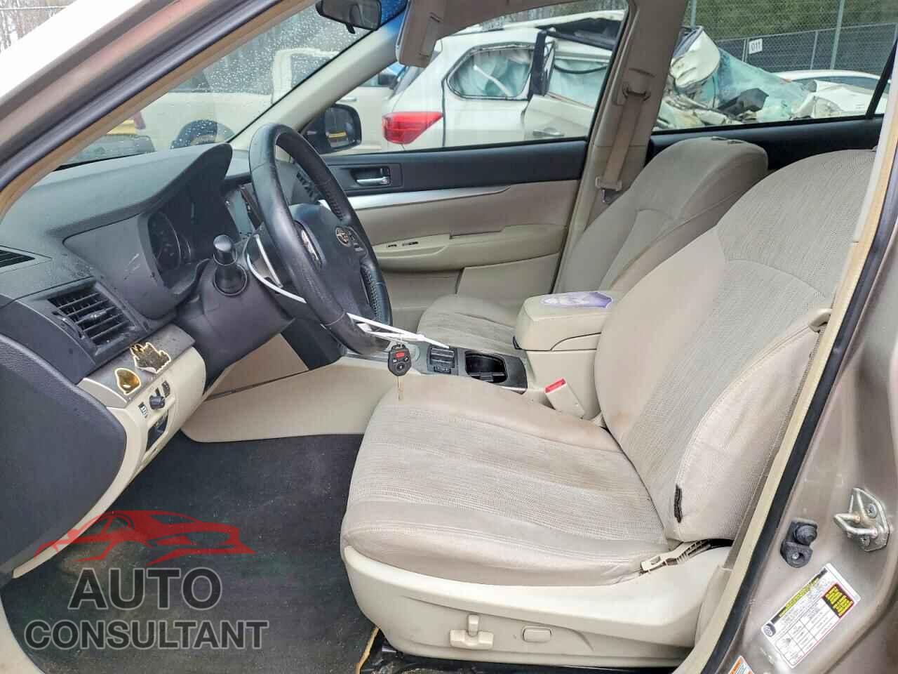SUBARU OUTBACK 2014 - 4S4BRBCC0E3310053
