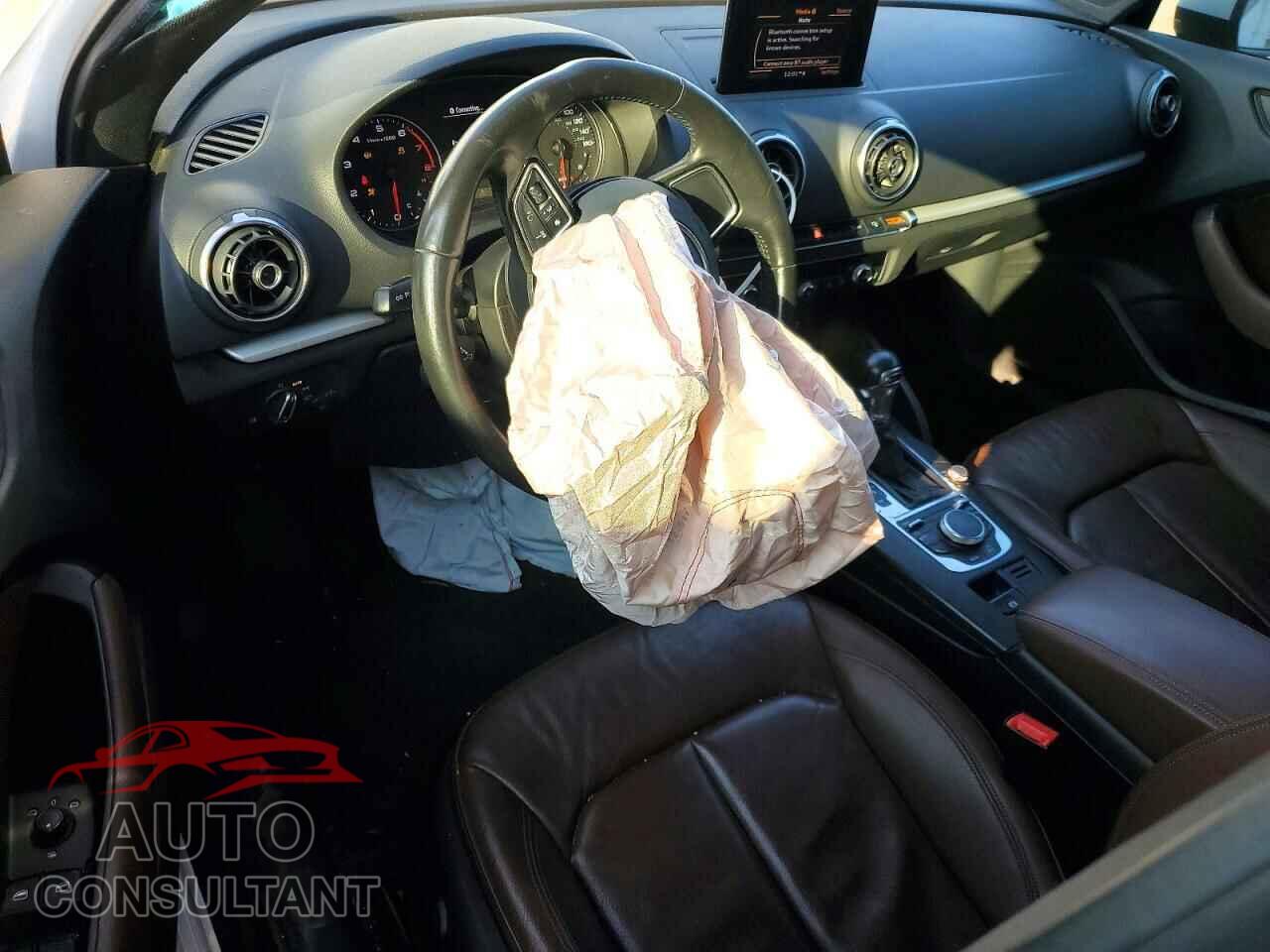 AUDI A3 2015 - WAUACGFF8F1066022