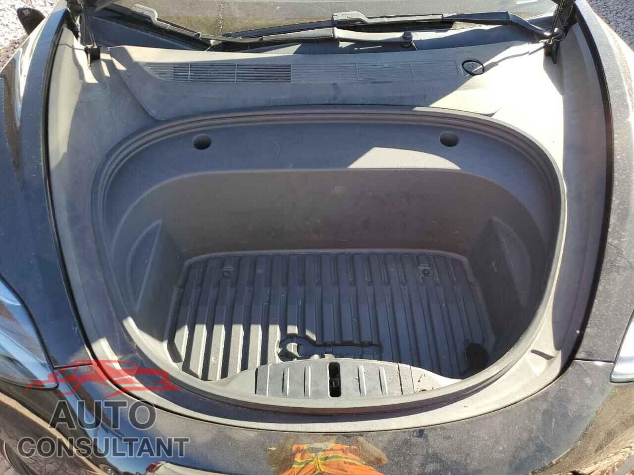 TESLA MODEL 3 2021 - 5YJ3E1EA3MF996701