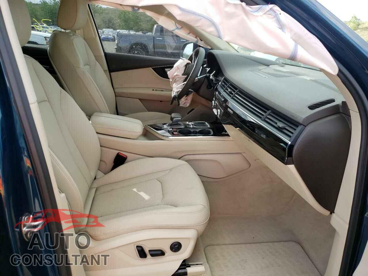 AUDI Q7 2019 - WA1VABF72KD044591