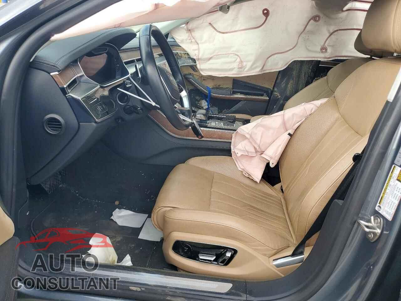 AUDI A8 2019 - WAU8DAF88KN019778