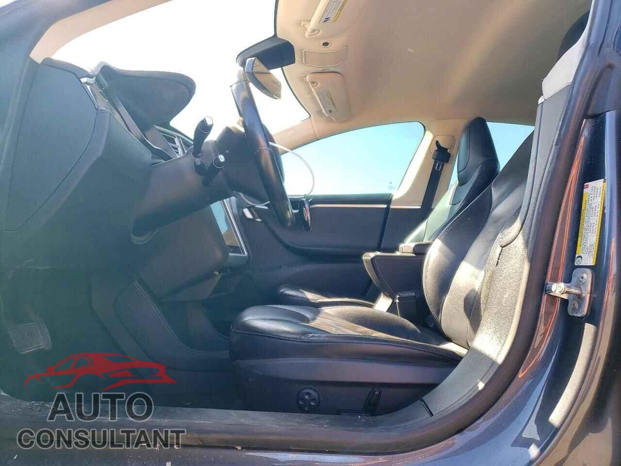 TESLA MODEL S 2014 - 5YJSA1S13EFP56187