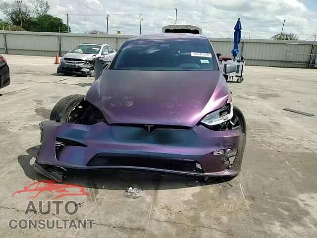 TESLA MODEL X 2023 - 7SAXCBE69PF405366