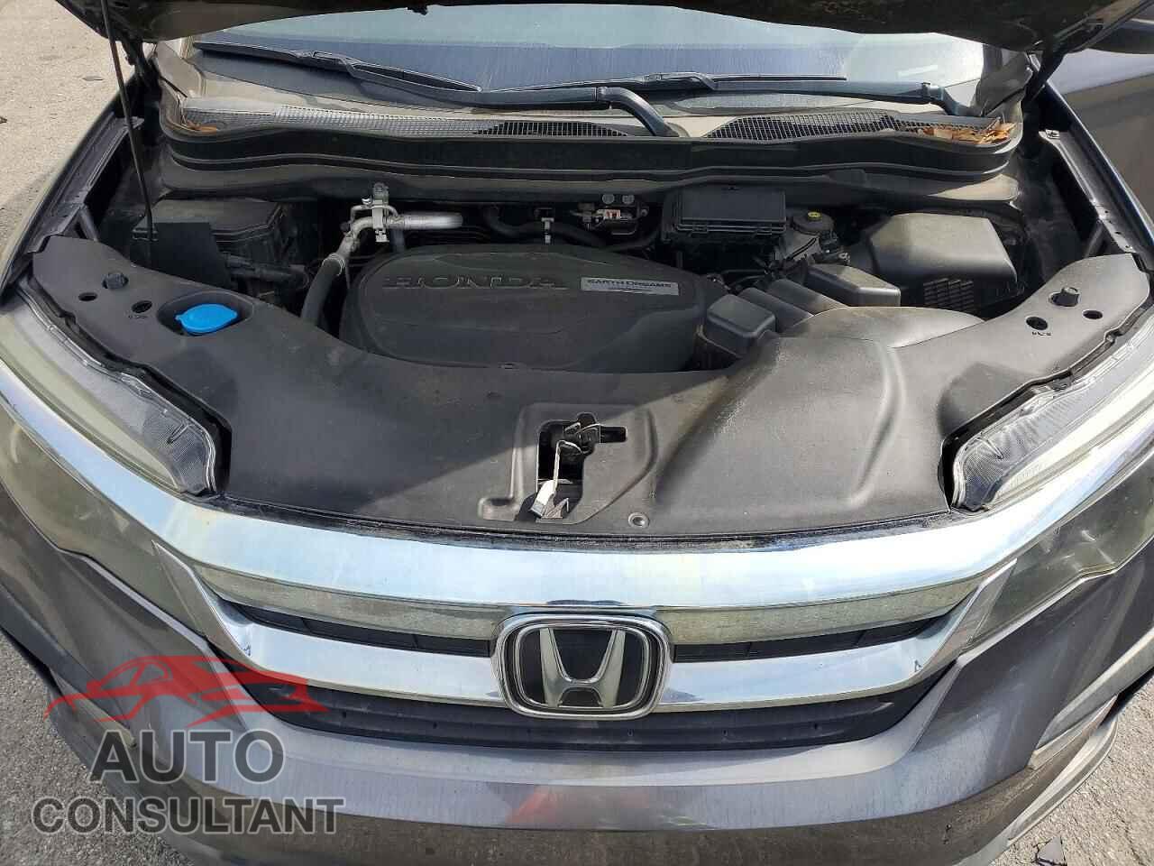 HONDA PILOT 2019 - 5FNYF5H59KB002378