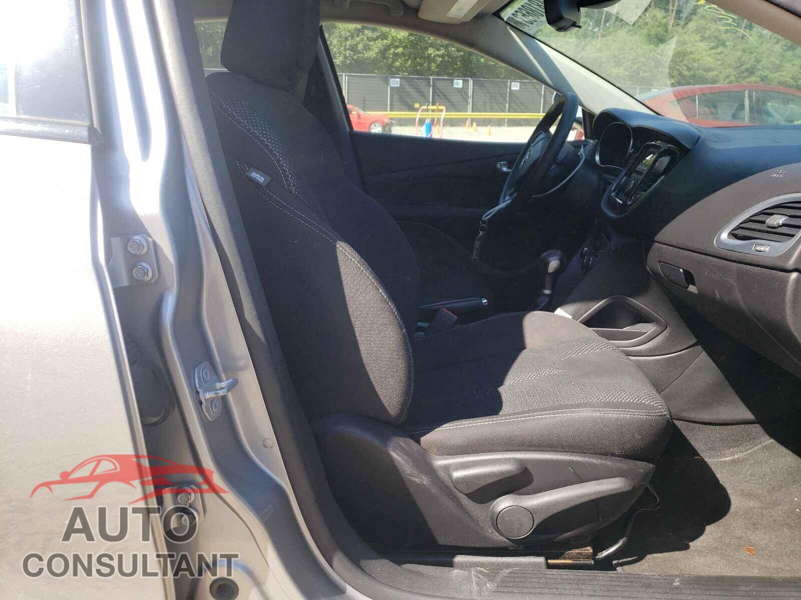 DODGE DART 2016 - 1C3CDFBB2GD609908