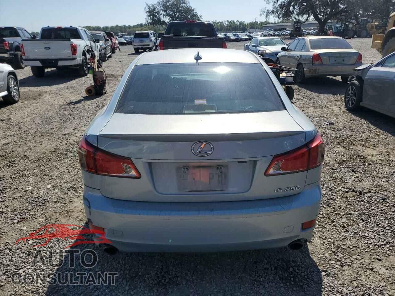 LEXUS IS 2011 - JTHBF5C27B5143971