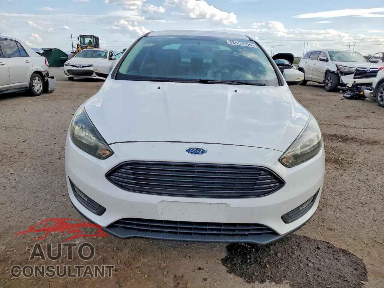 FORD FOCUS 2017 - 1FADP3FE7HL277617