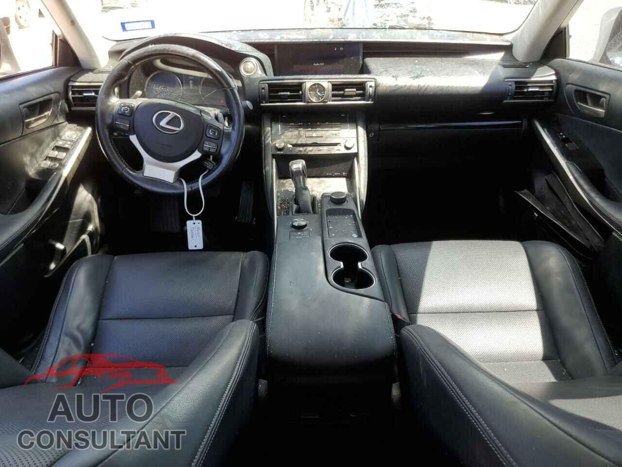 LEXUS IS 2017 - JTHBA1D2XH5044768