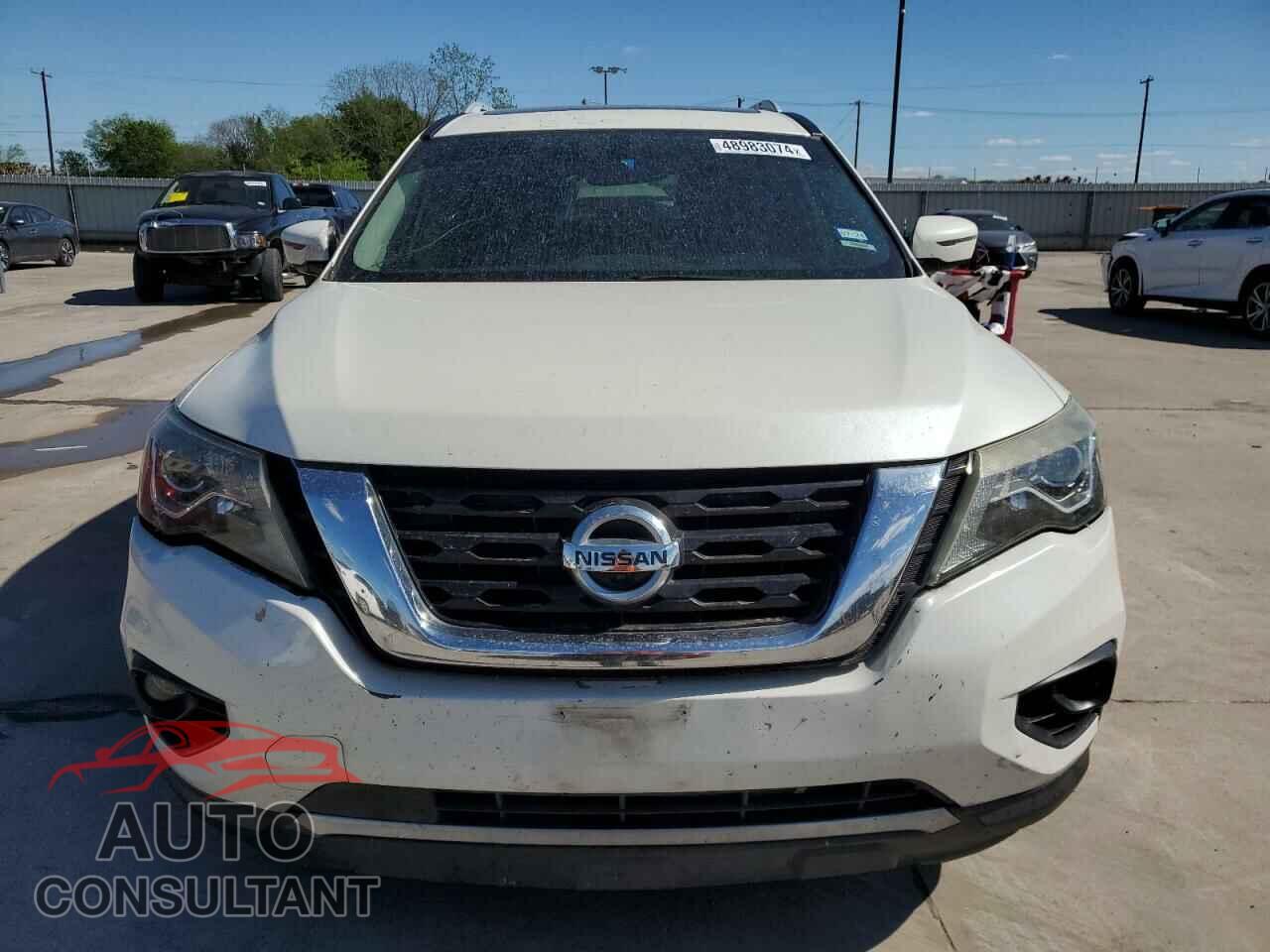 NISSAN PATHFINDER 2017 - 5N1DR2MN9HC678972