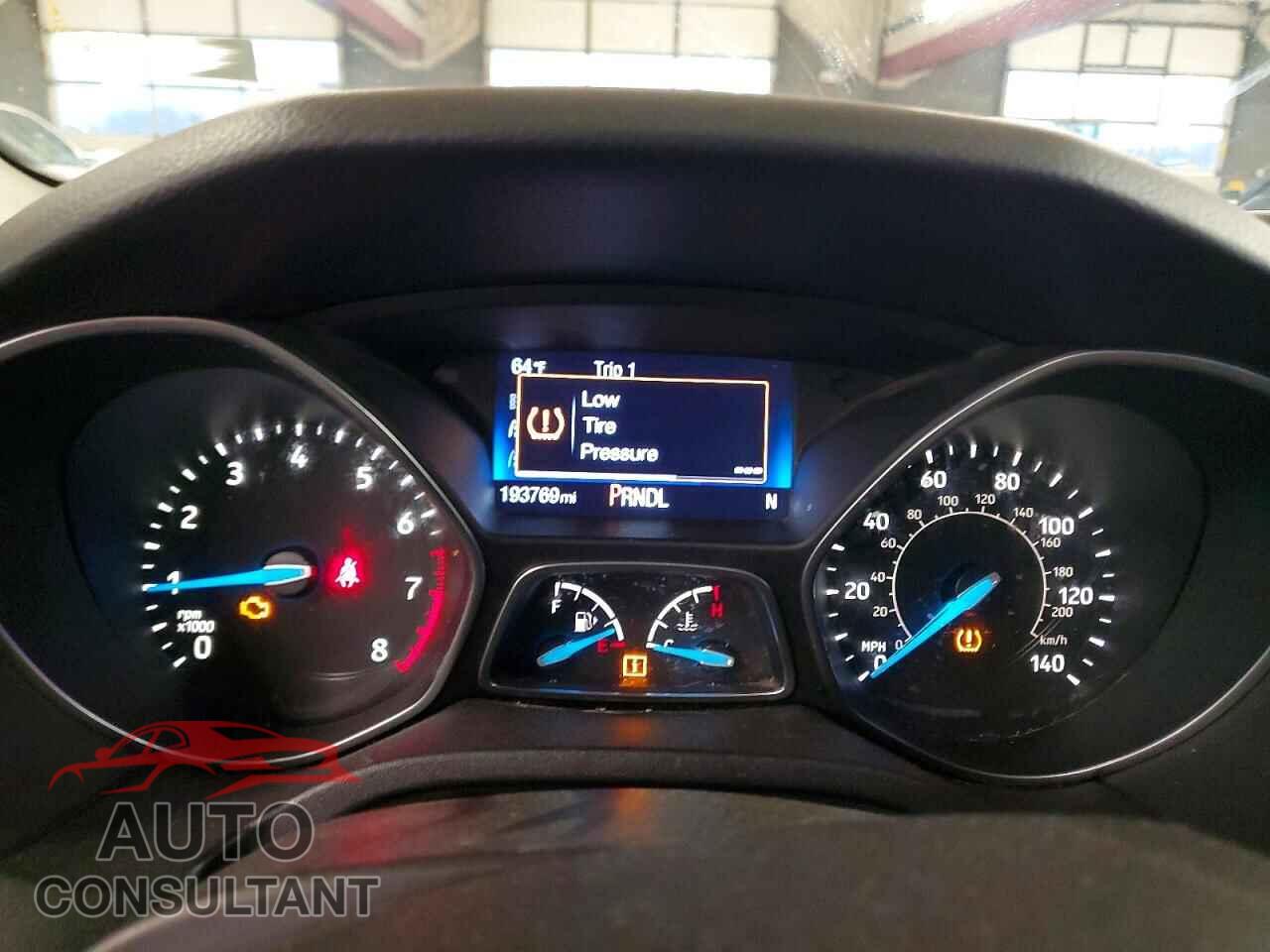 FORD FOCUS 2016 - 1FADP3F23GL233747