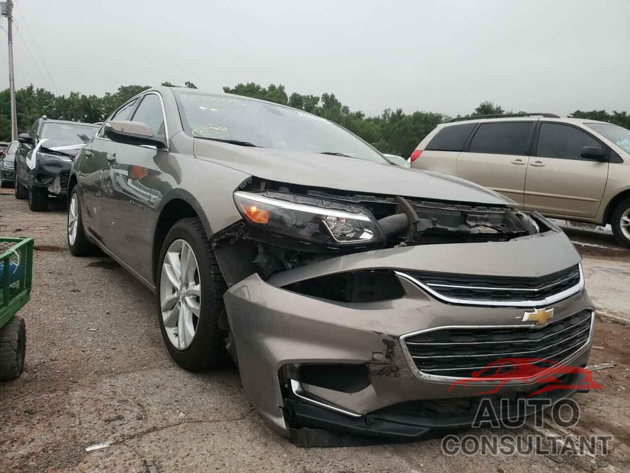 CHEVROLET MALIBU 2018 - 1G1ZD5ST4JF122075