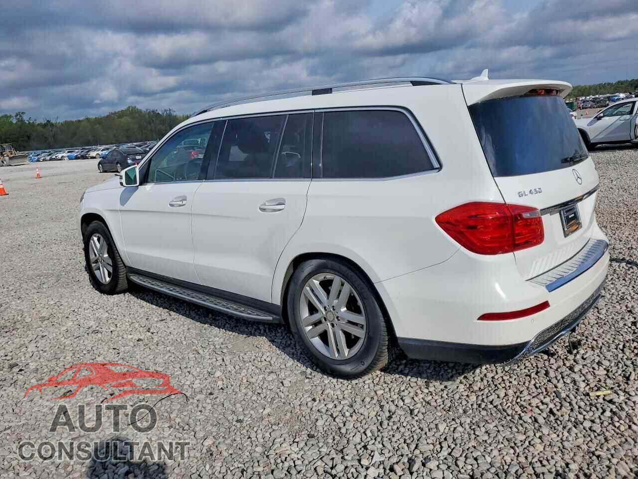 MERCEDES-BENZ GL-CLASS 2015 - 4JGDF6EE3FA551870