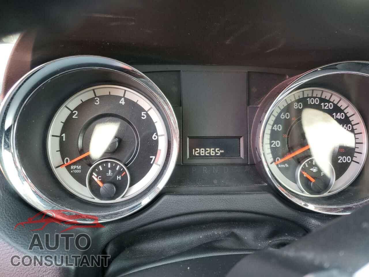 DODGE CARAVAN 2015 - 2C4RDGBG9FR653181