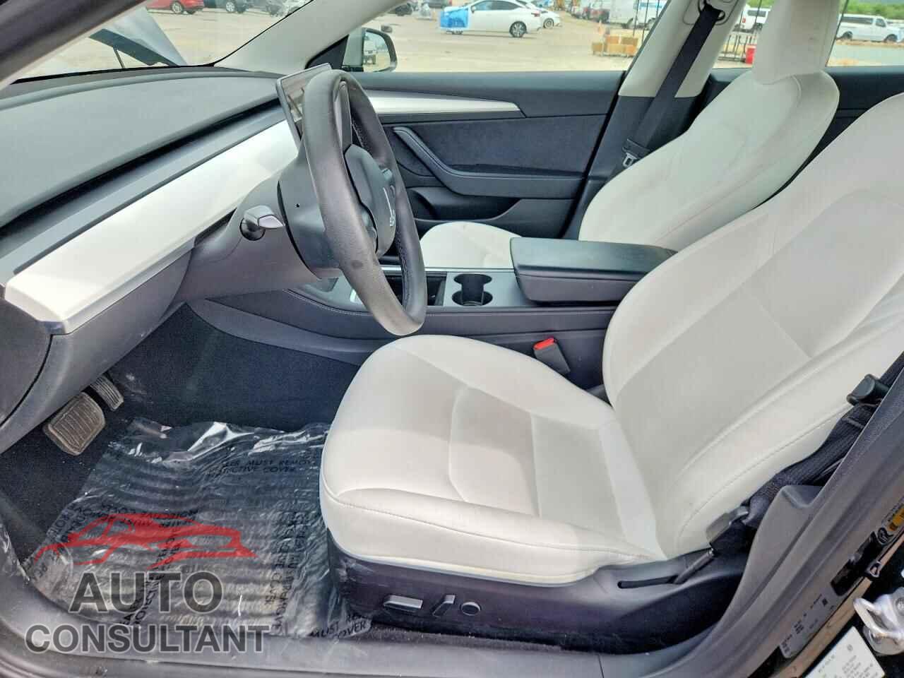 TESLA MODEL 3 2022 - 5YJ3E1EA7NF345637