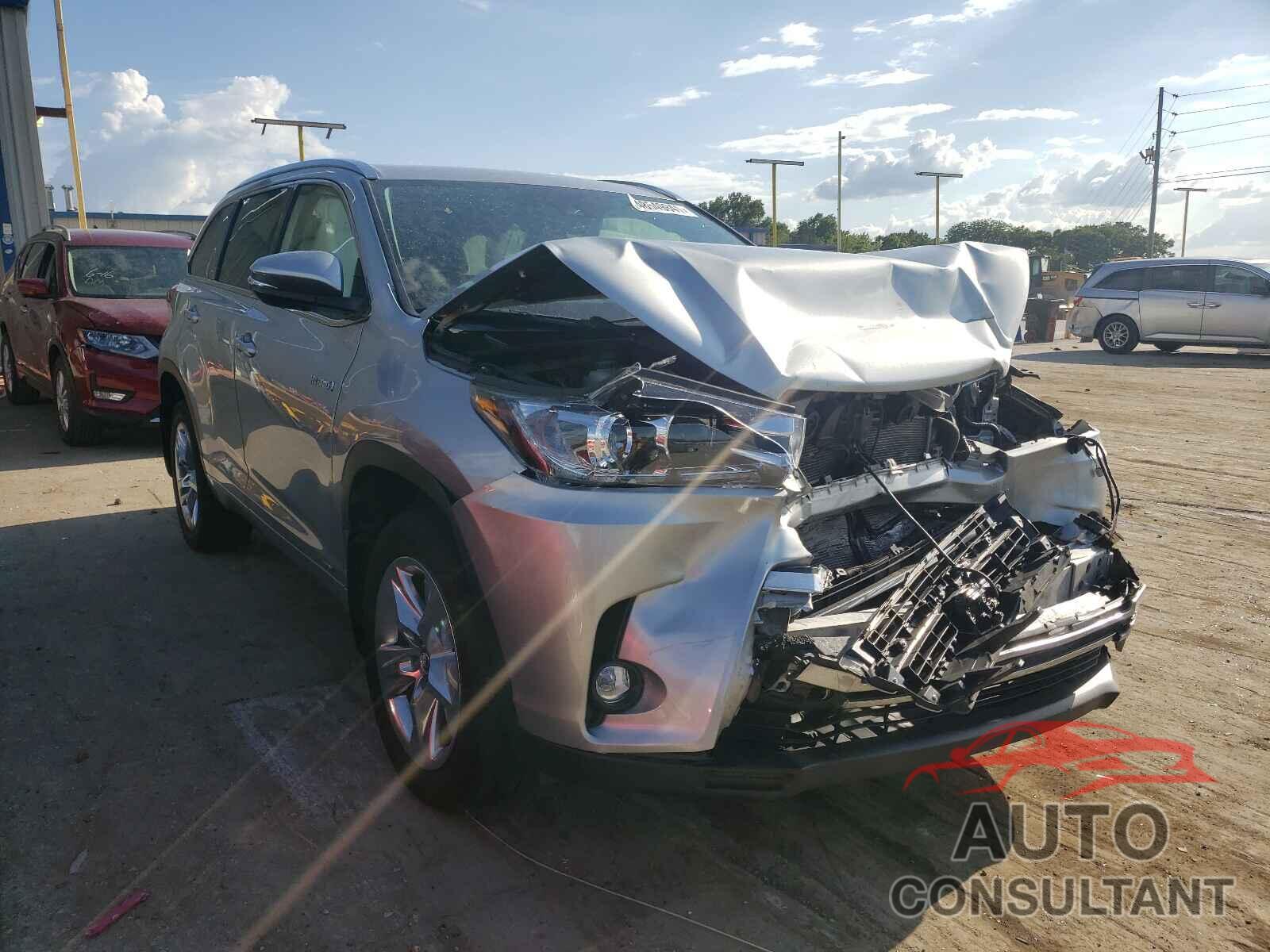 TOYOTA HIGHLANDER 2019 - 5TDDGRFHXKS069857