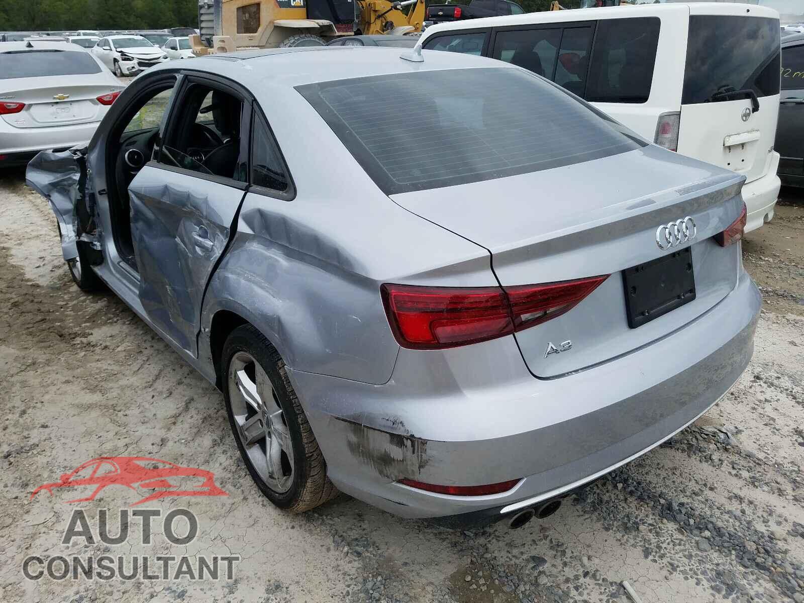 AUDI A3 2017 - WAUAUGFF0H1052471