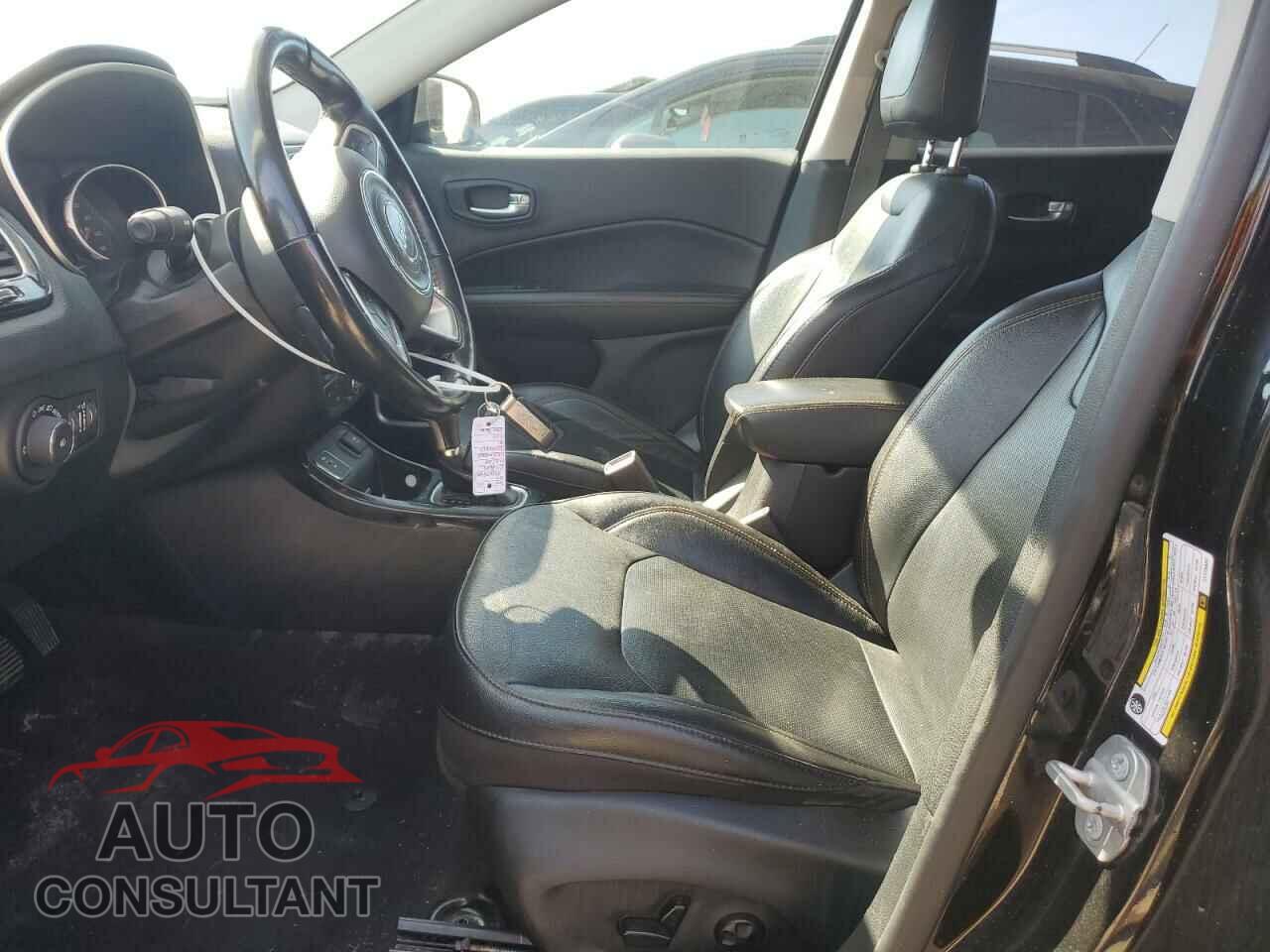 JEEP COMPASS 2020 - 3C4NJCCB7LT179937