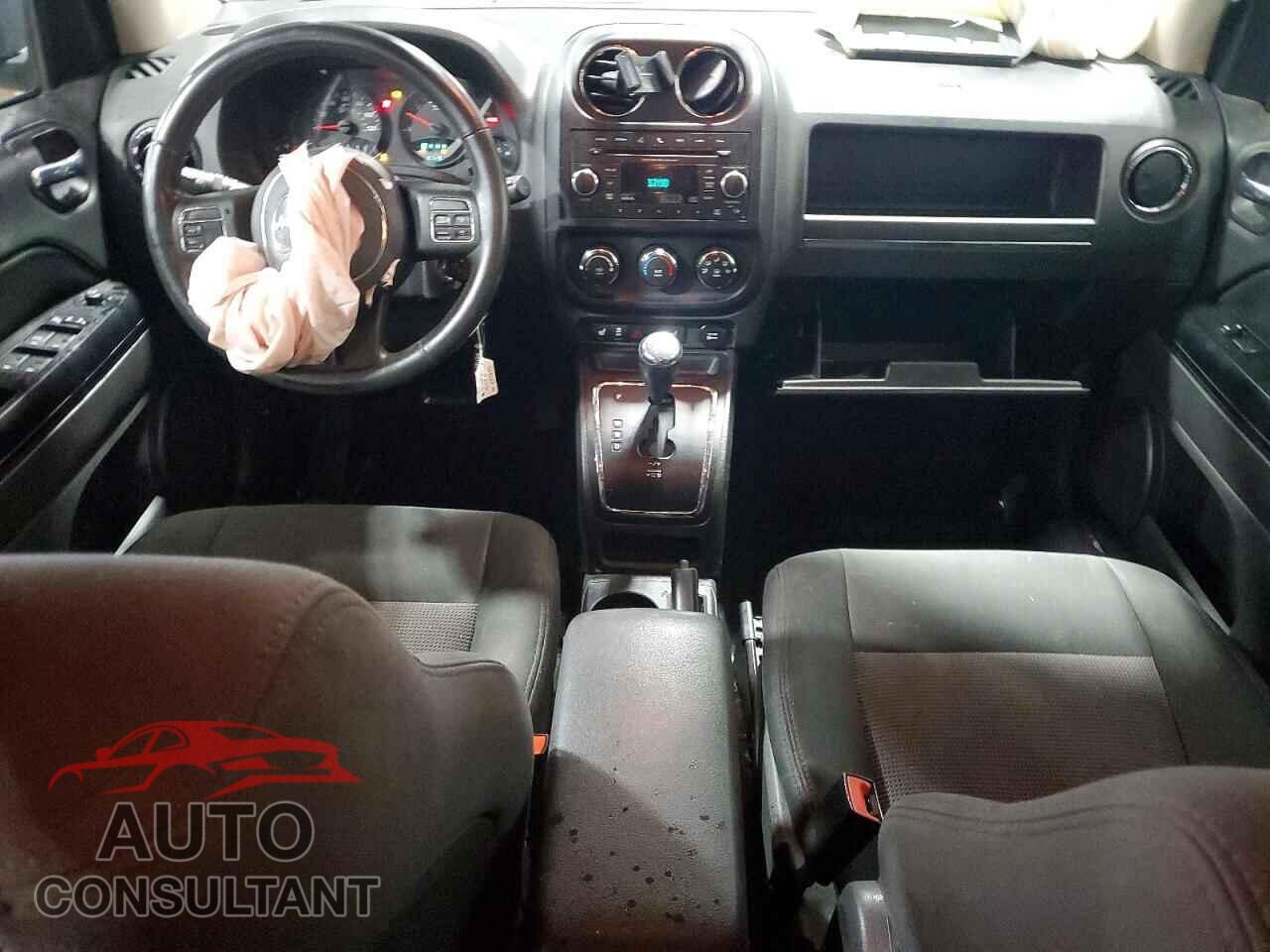 JEEP COMPASS 2012 - 1C4NJDEB1CD599900