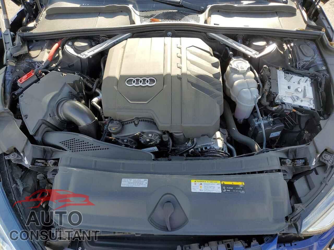 AUDI A4 2021 - WAUDAAF46MA024637
