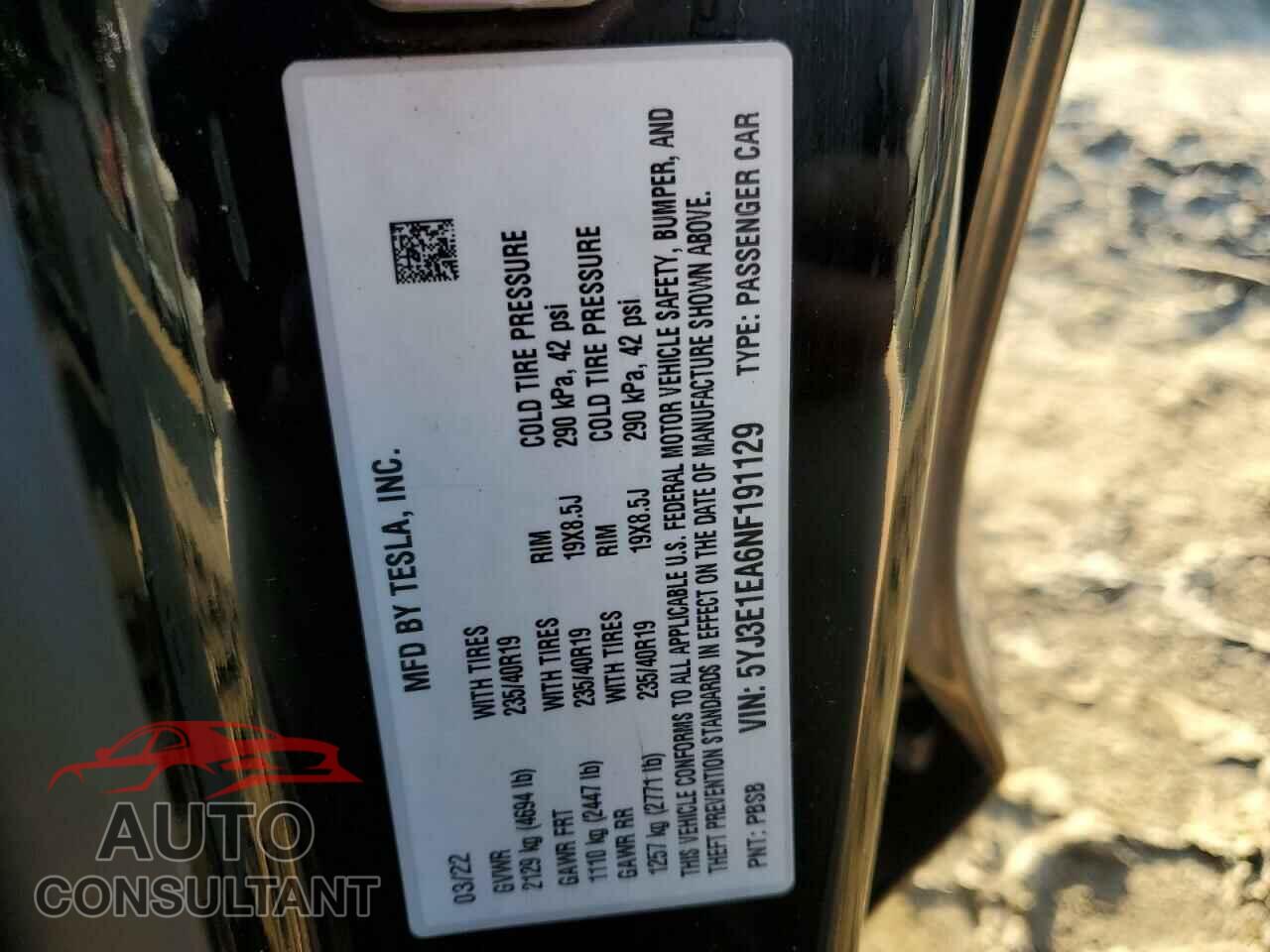 TESLA MODEL 3 2022 - 5YJ3E1EA6NF191129