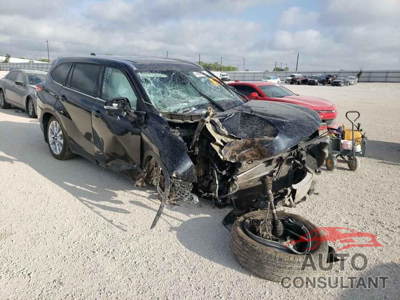 TOYOTA HIGHLANDER 2022 - 5TDXBRCH2NS538718