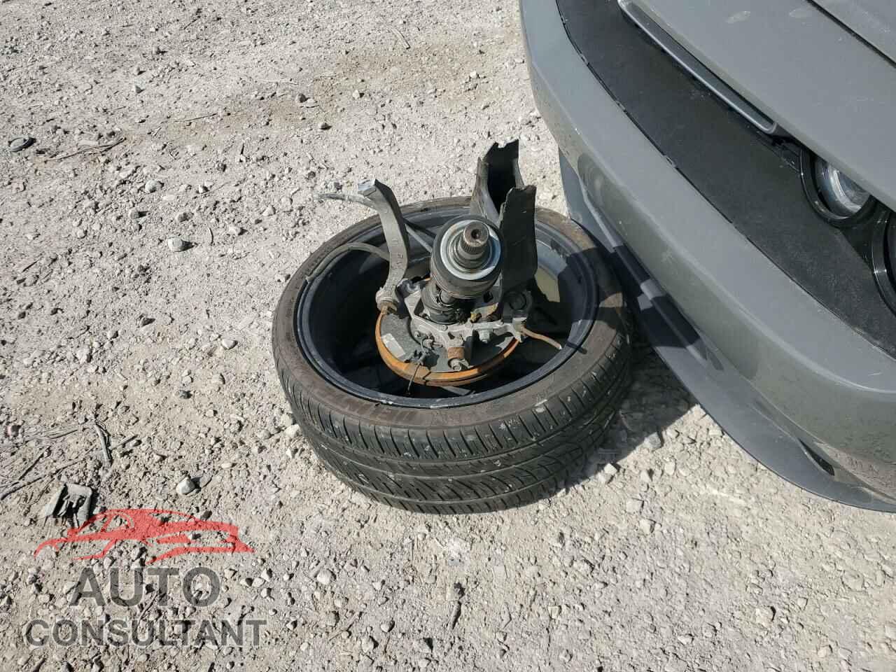 DODGE CHALLENGER 2018 - 2C3CDZAG4JH118524