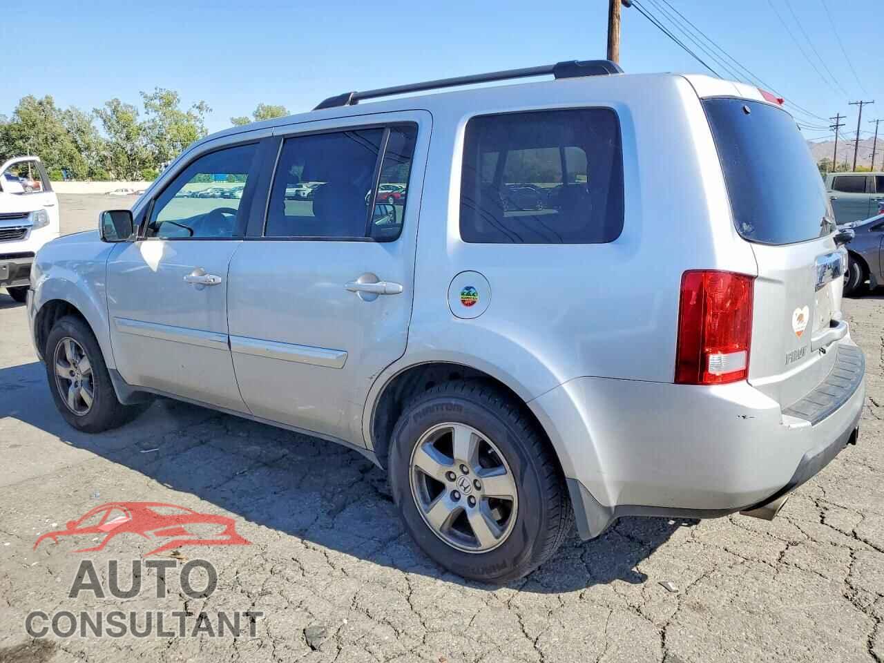 HONDA PILOT 2011 - 5FNYF3H42BB003562