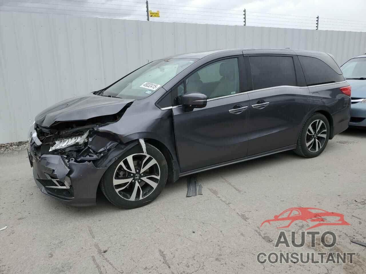 HONDA ODYSSEY 2018 - 5FNRL6H97JB058677