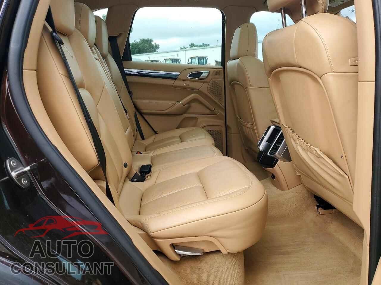 PORSCHE CAYENNE 2016 - WP1AB2A22GLA94898