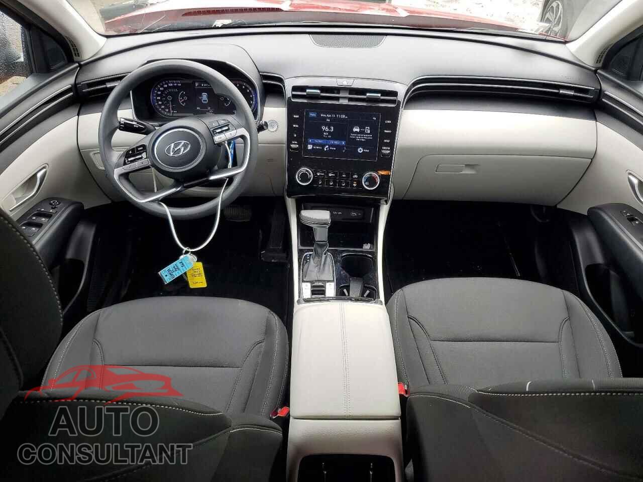 HYUNDAI TUCSON 2022 - 5NMJBCAE1NH043473