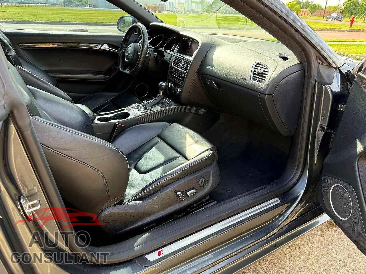 AUDI S5/RS5 2013 - WUAC6AFR3DA902443