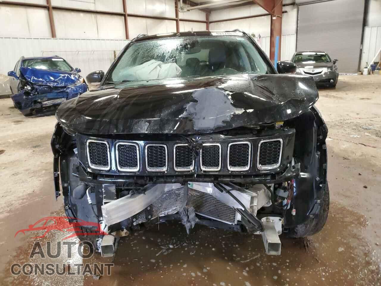 JEEP COMPASS 2018 - 3C4NJDCB7JT349443