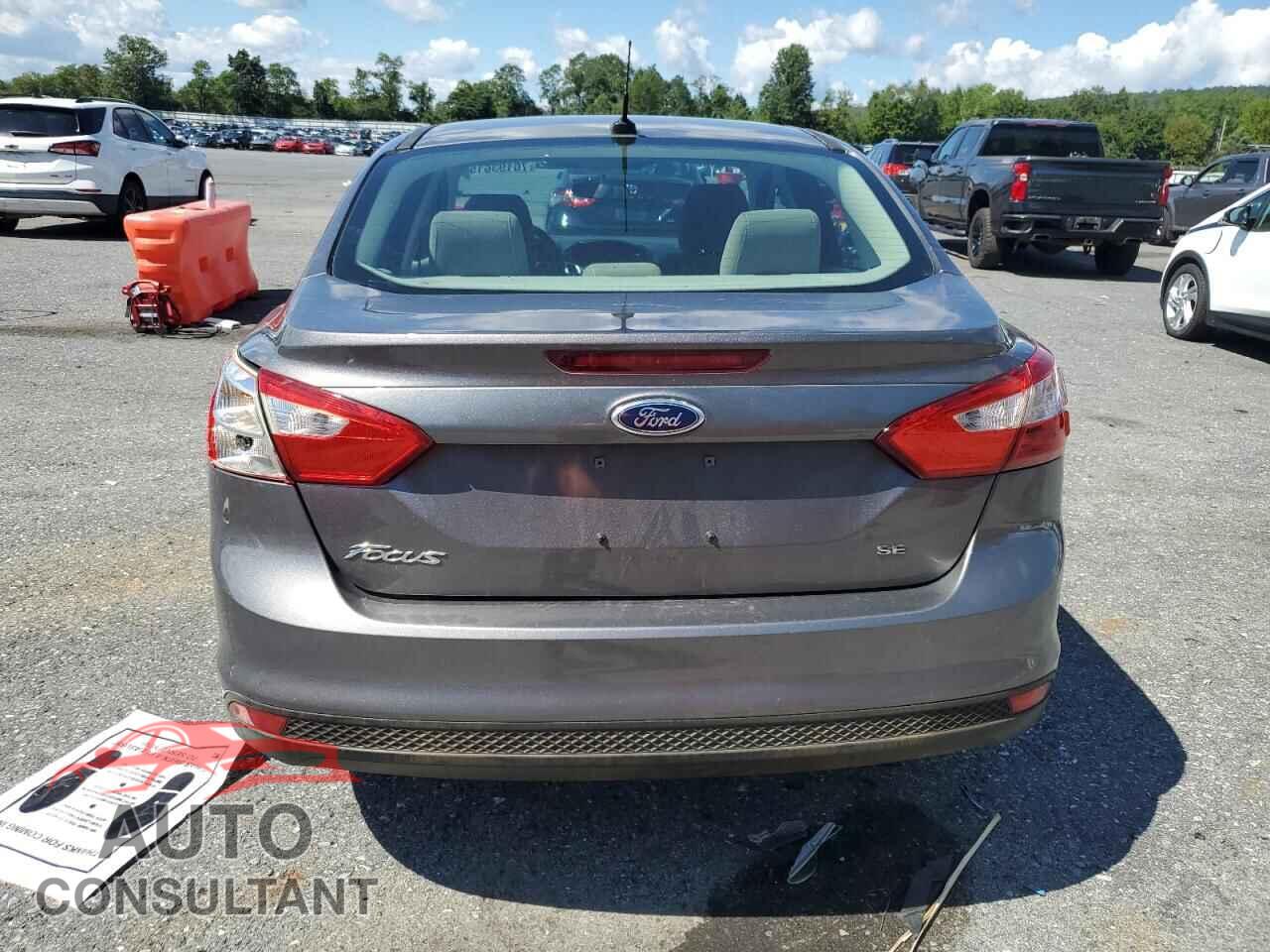 FORD FOCUS 2012 - 1FAHP3F24CL461204