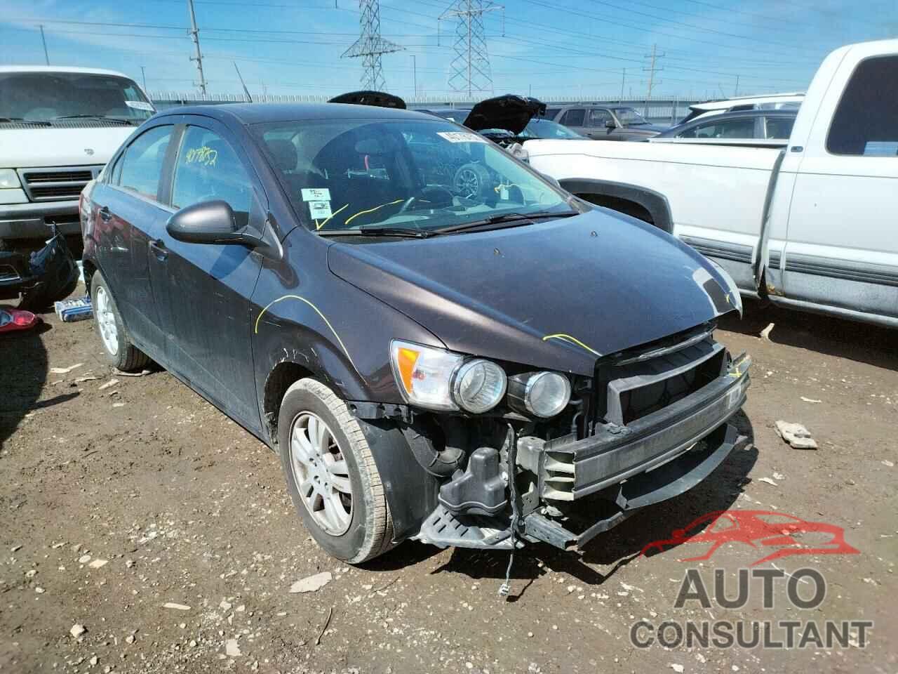 CHEVROLET SONIC 2014 - 1G1JC5SH7E4231062