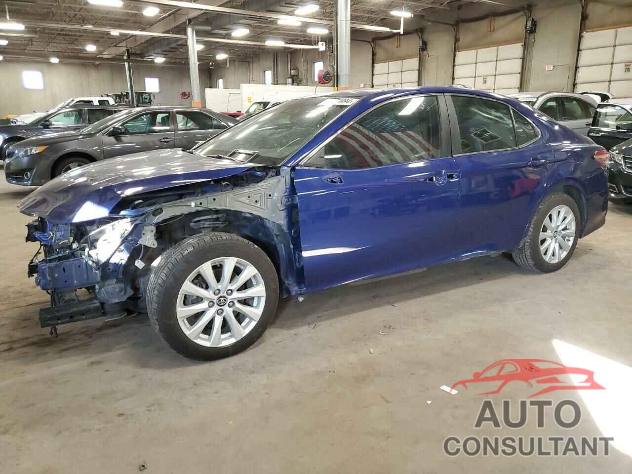 TOYOTA CAMRY 2018 - 4T1B11HK7JU614650
