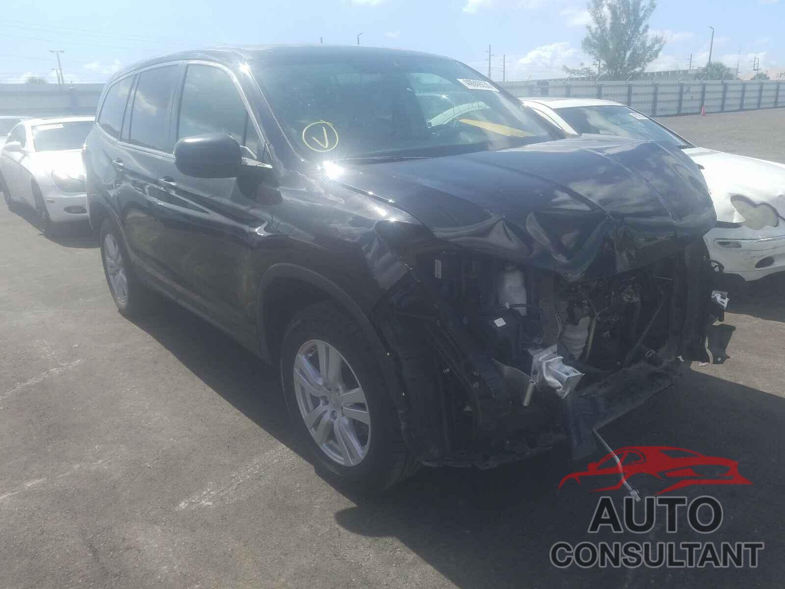 HONDA PILOT 2018 - 5FNYF5H11JB008719
