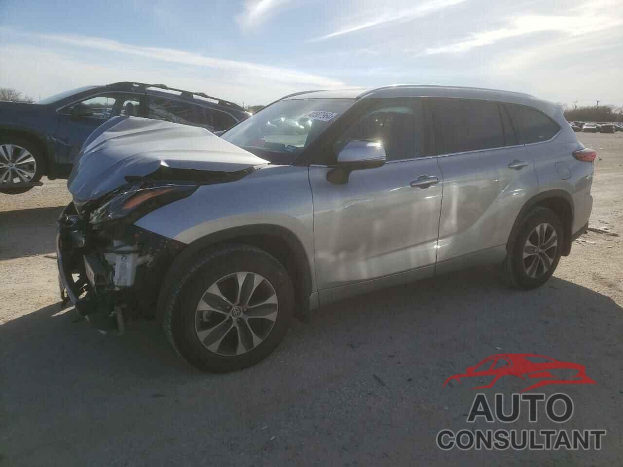 TOYOTA HIGHLANDER 2021 - 5TDGZRBH1MS524224