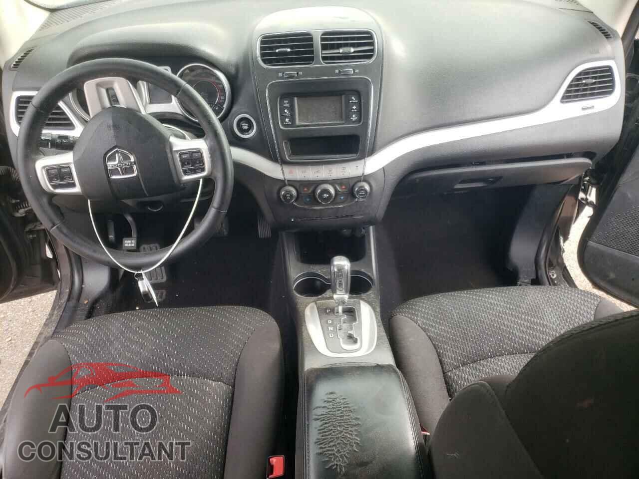 DODGE JOURNEY 2017 - 3C4PDCGG7HT517107